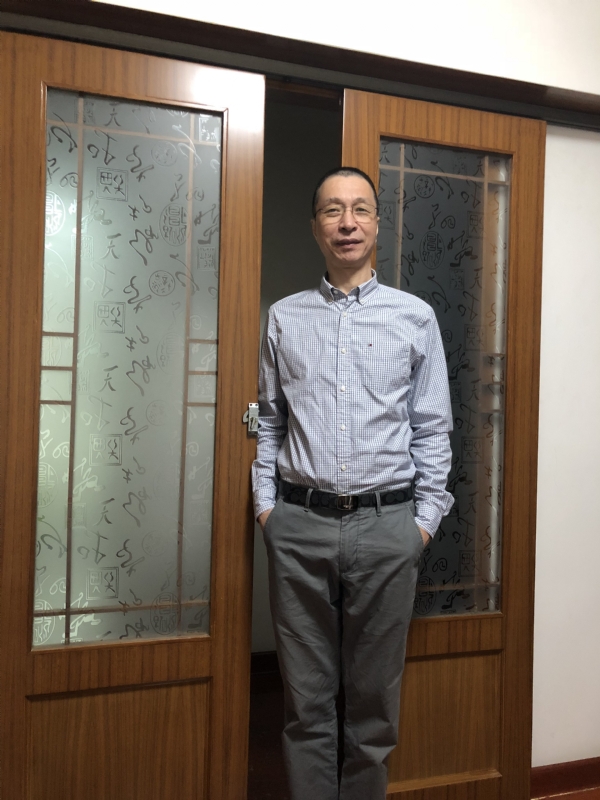 星辰的第一张照片--华安征婚网