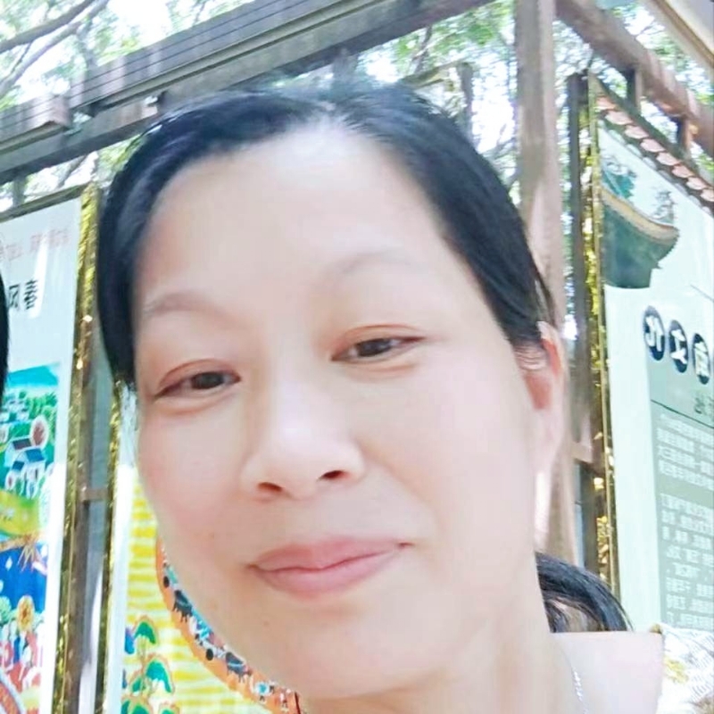小妹的第三张照片--华安征婚网