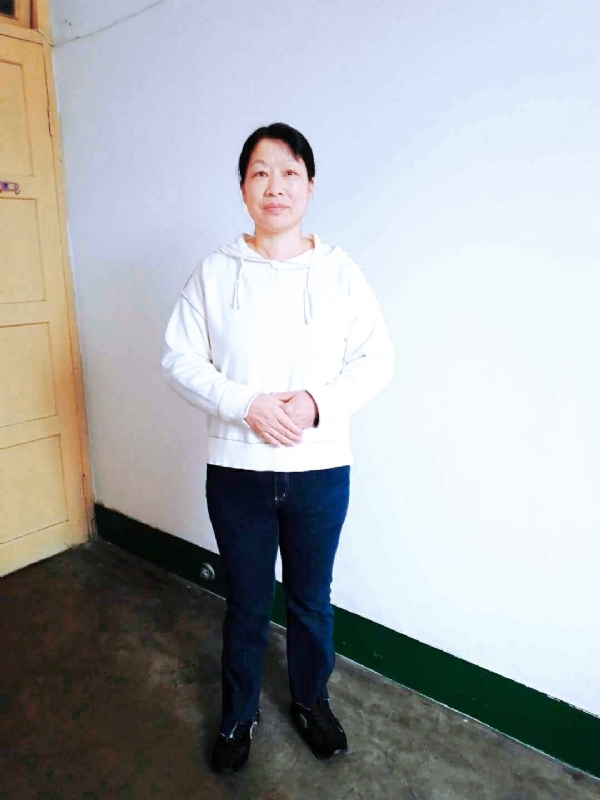 小妹的第四张照片--华安征婚网