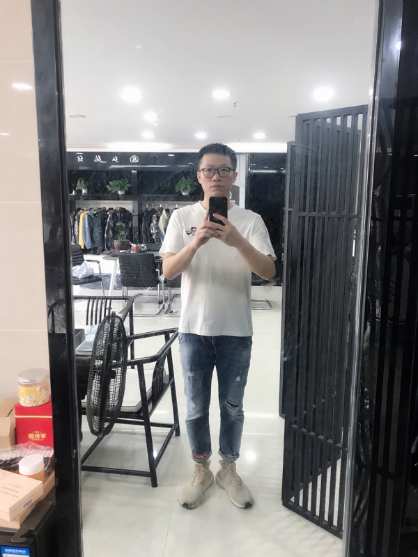 黄大仙的第一张照片--华安征婚网