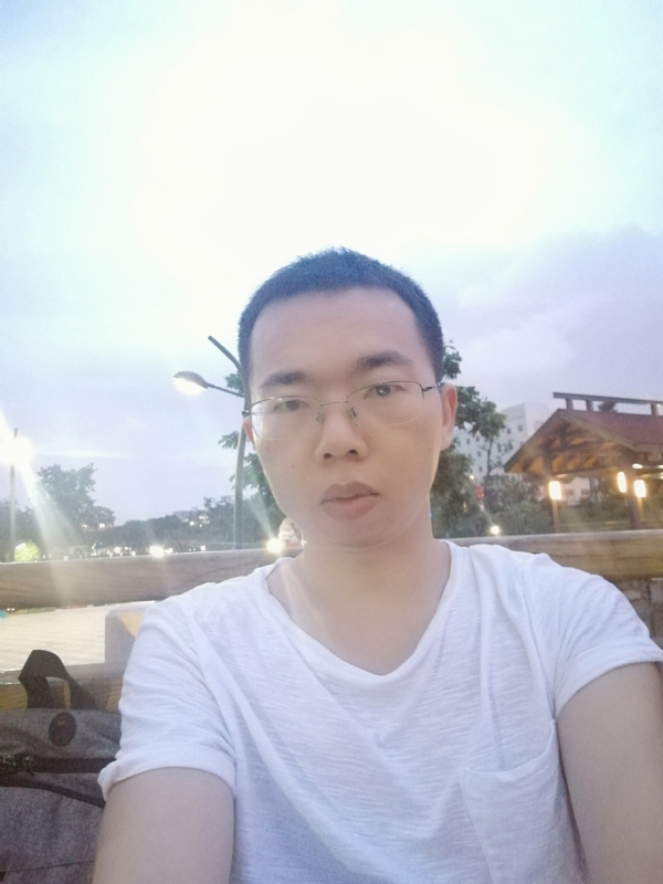 逮竹的第一张照片--华安征婚网