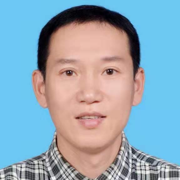 阳光的第一张照片--华安征婚网