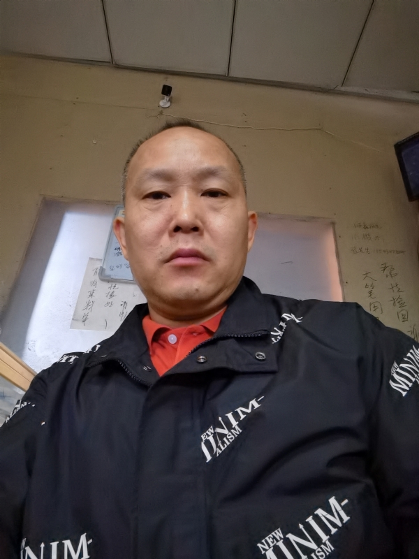 老李的第一张照片--华安征婚网