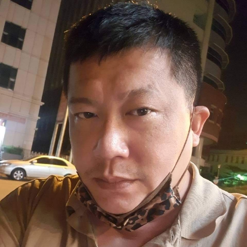雨果先生的第三张照片--华安征婚网