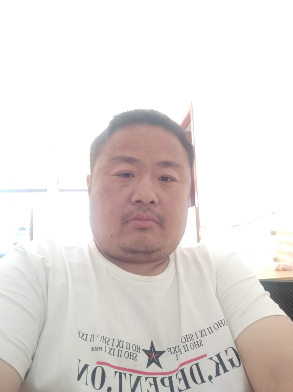 流星隐爱的第二张照片--华安征婚网