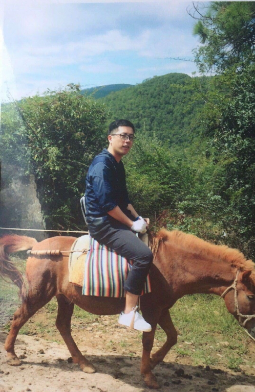 小社的第一张照片--华安征婚网