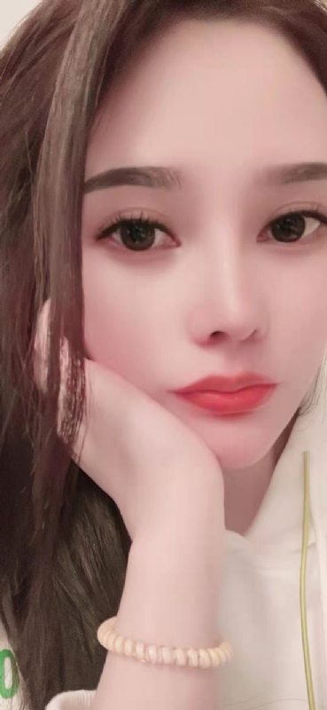 琳琳的第一张照片--华安征婚网