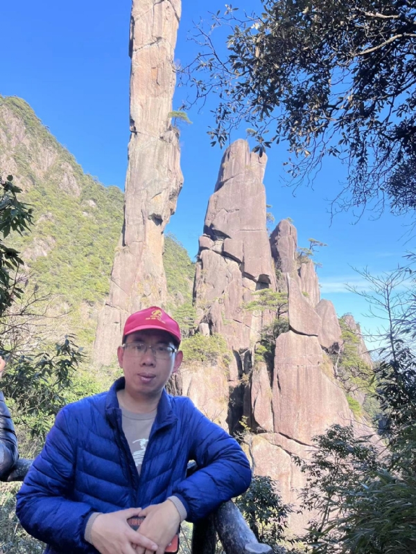 师傅被妖怪吃了的第二张照片--华安征婚网