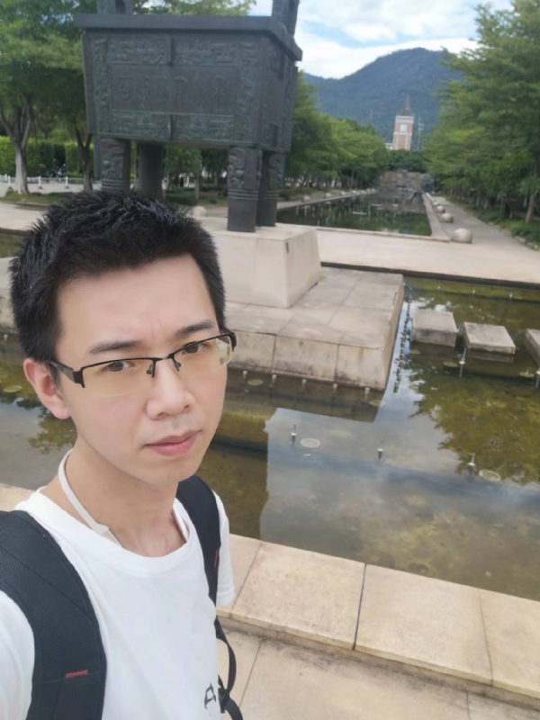 云杰的第二张照片--华安征婚网