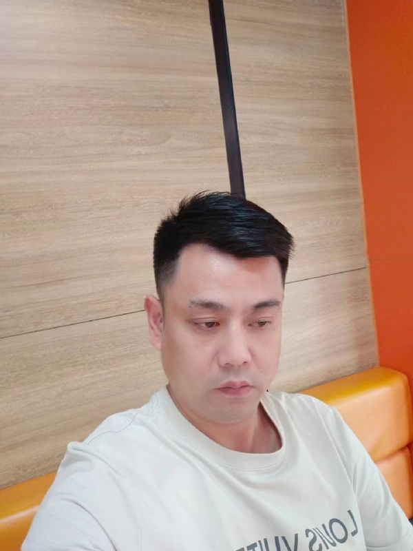 不知道的第三张照片--华安征婚网