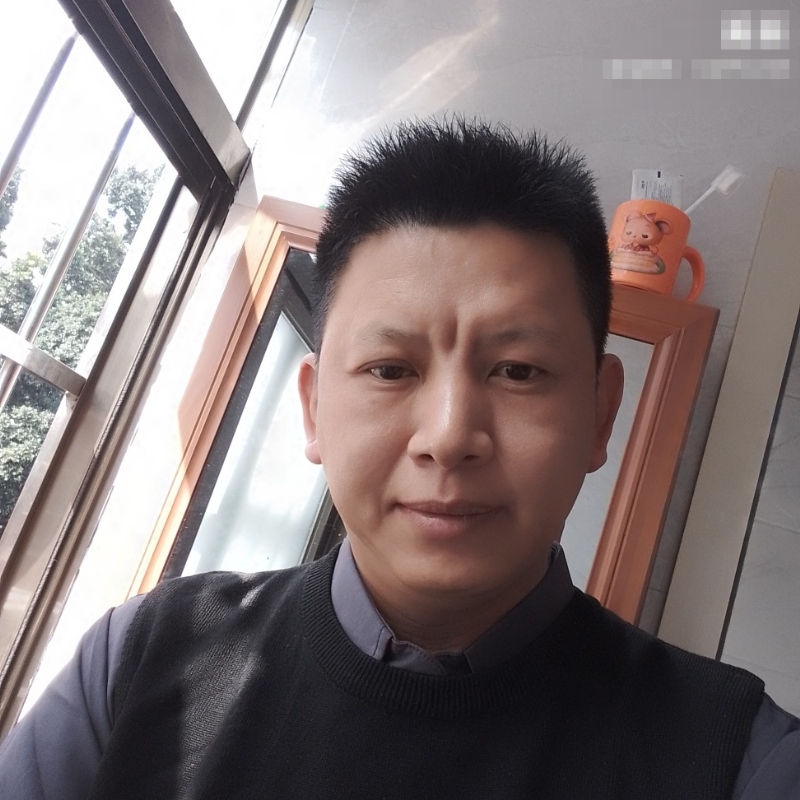 凯凯的第一张照片--华安征婚网