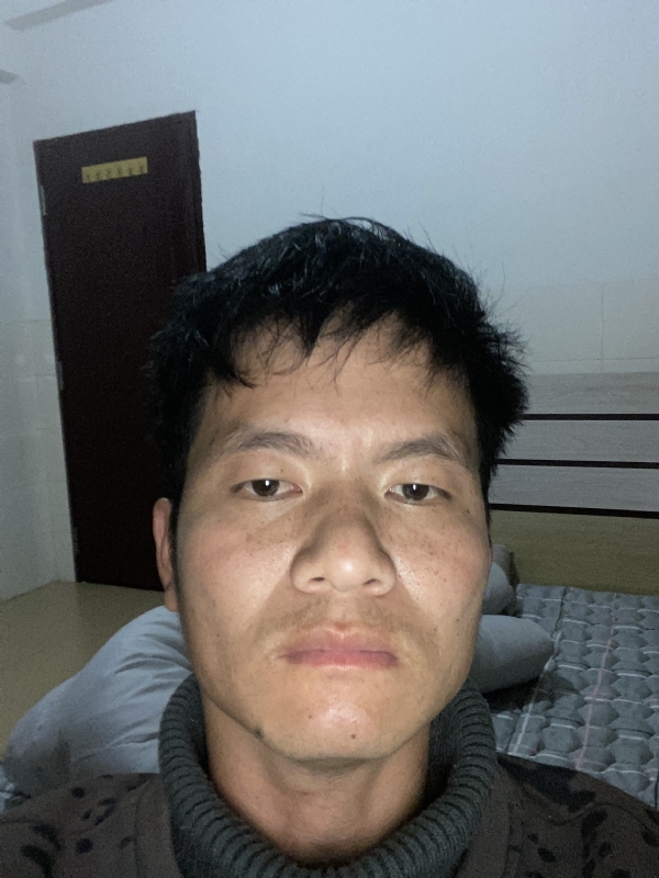 开心的第三张照片--华安征婚网