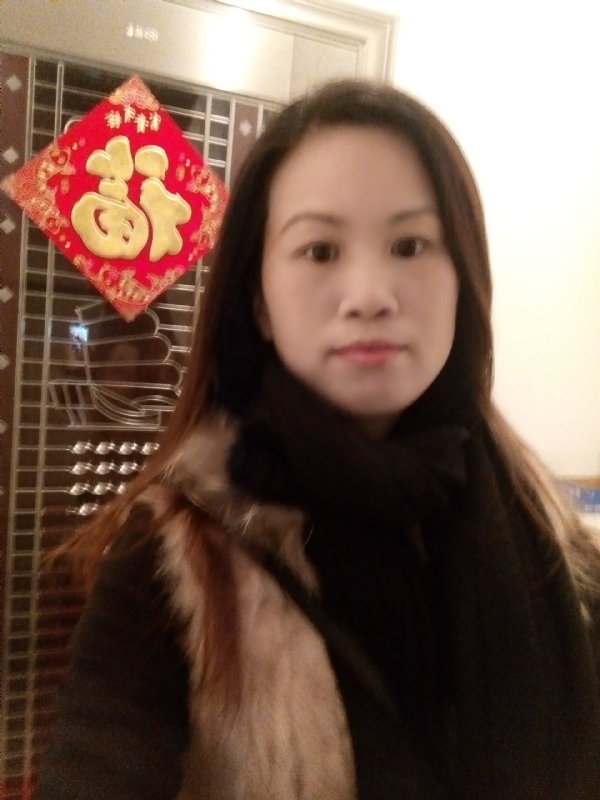 E欣的第二张照片--华安征婚网