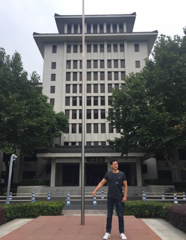 加国男人的第三张照片--华安征婚网