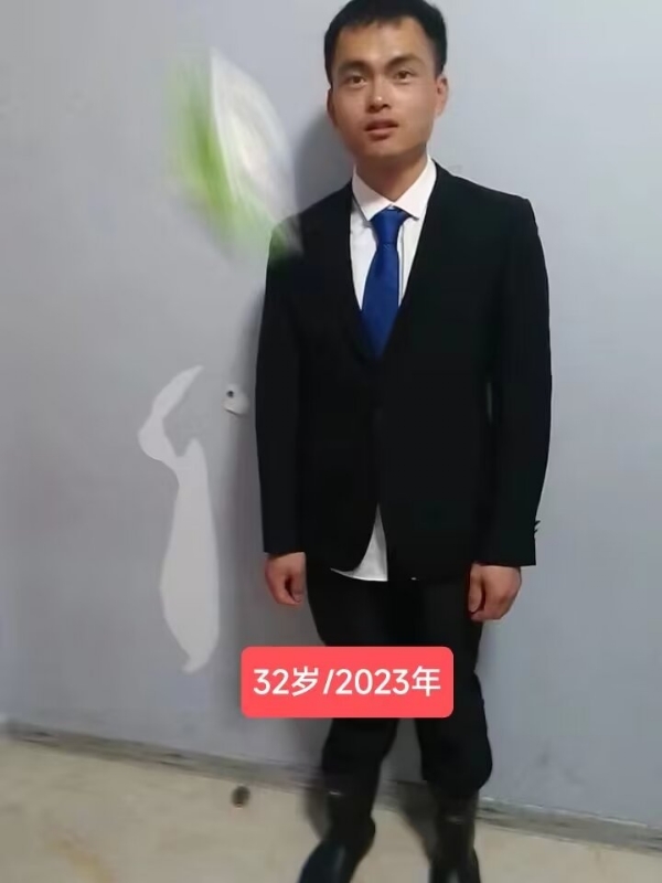 林嘉任的第一张照片--华安征婚网
