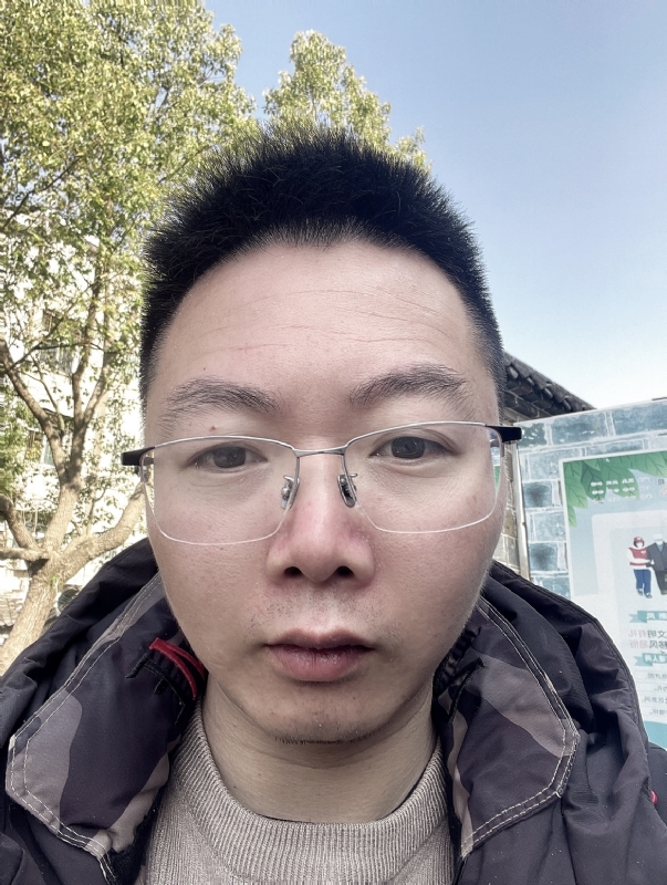 征婚的第一张照片--华安征婚网
