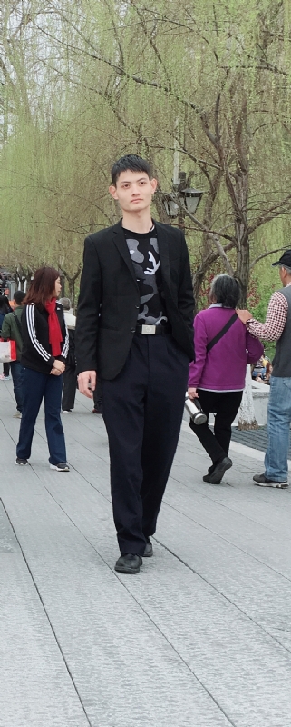 风一样的第一张照片--华安征婚网