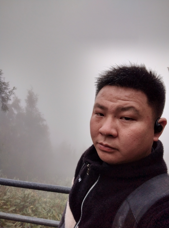 何何何的第一张照片--华安征婚网