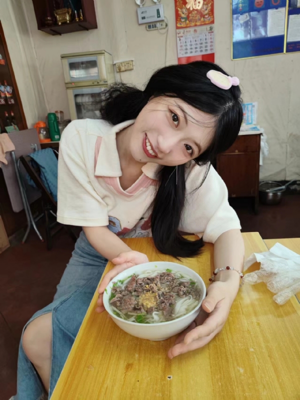 甜果的第一张照片--华安征婚网