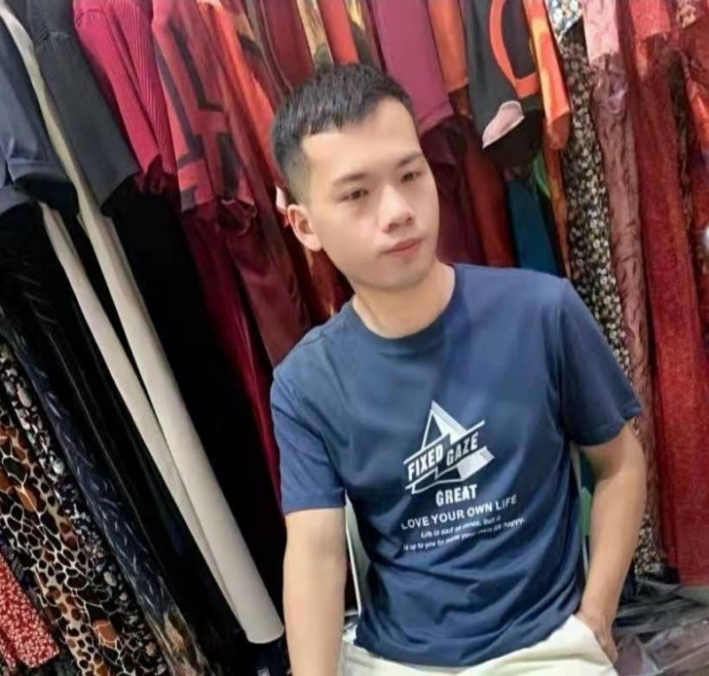 萃臻的第一张照片--华安征婚网