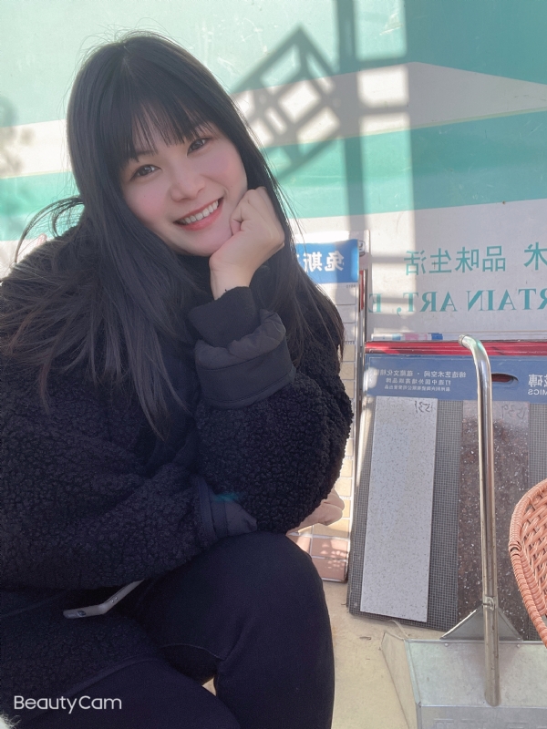 咪咪的第一张照片--华安征婚网