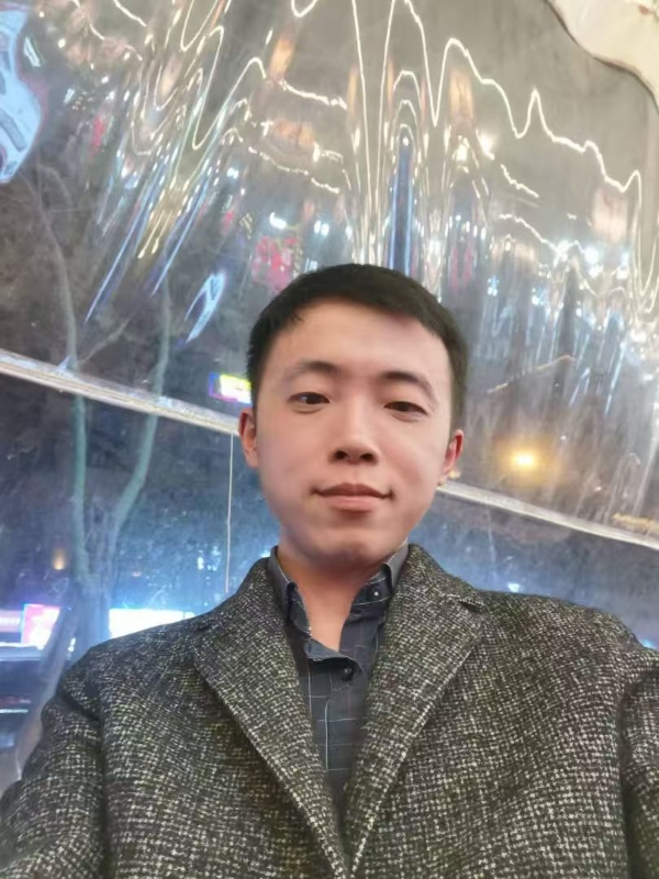 孤客的第一张照片--华安征婚网