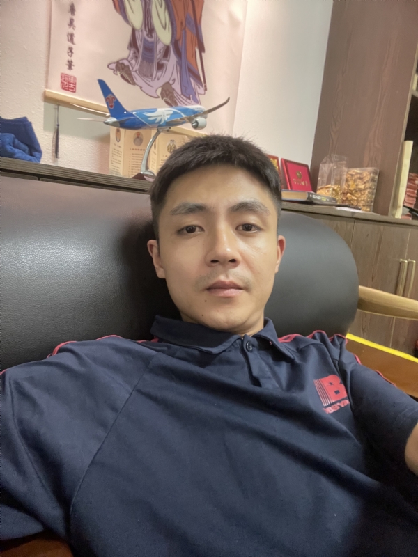 曾曾日上的第一张照片--华安征婚网