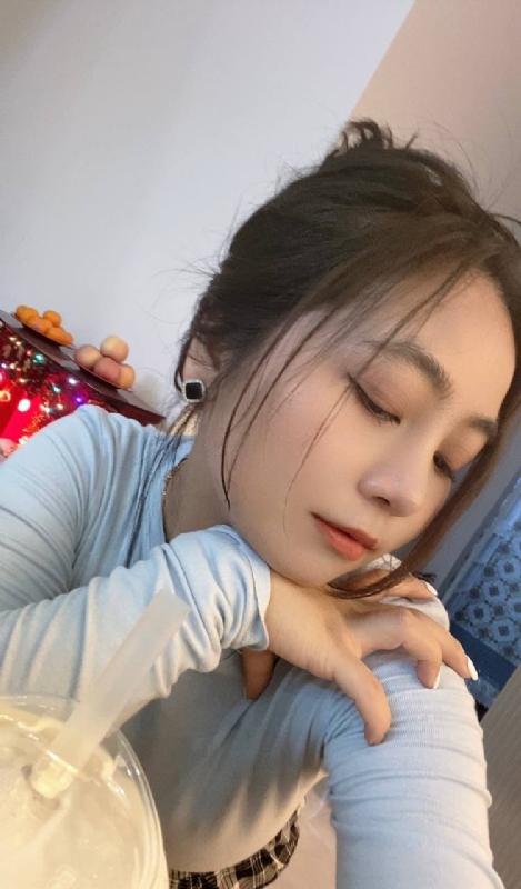 艳秋的第一张照片--华安征婚网
