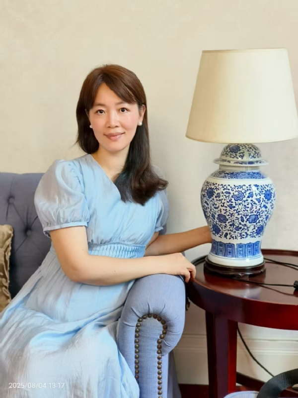 Q绮芳的第二张照片--华安征婚网