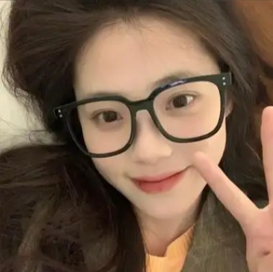 窗外的麻雀的第一张照片--华安征婚网