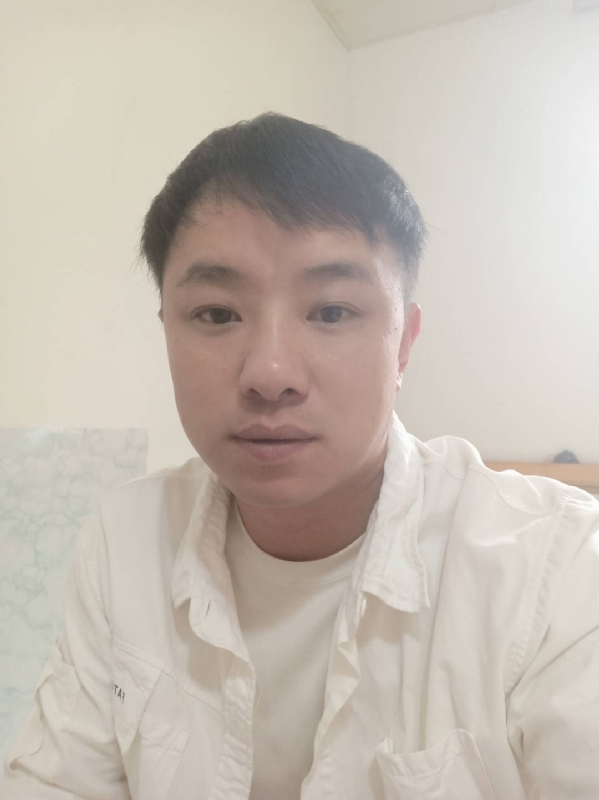 辉荣的第四张照片--华安征婚网