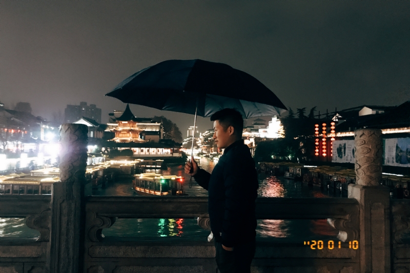 lw的第二张照片--华安征婚网