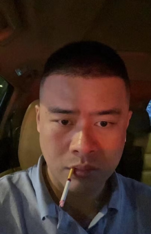 薛诚玖的第五张照片--华安征婚网