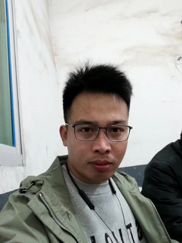 吴子星的第二张照片--华安征婚网